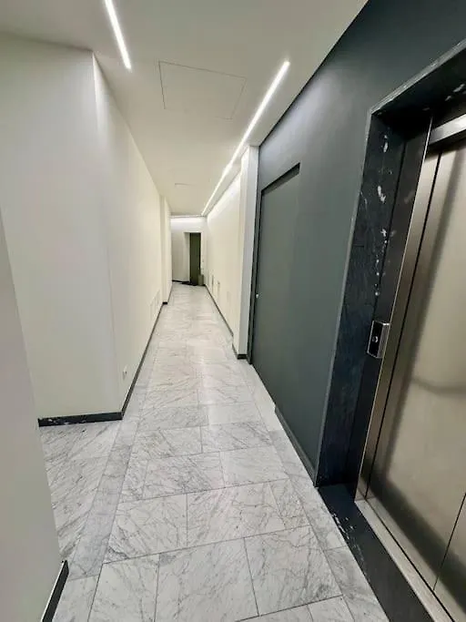 Spacious 2 Room Apartment Milan Italy