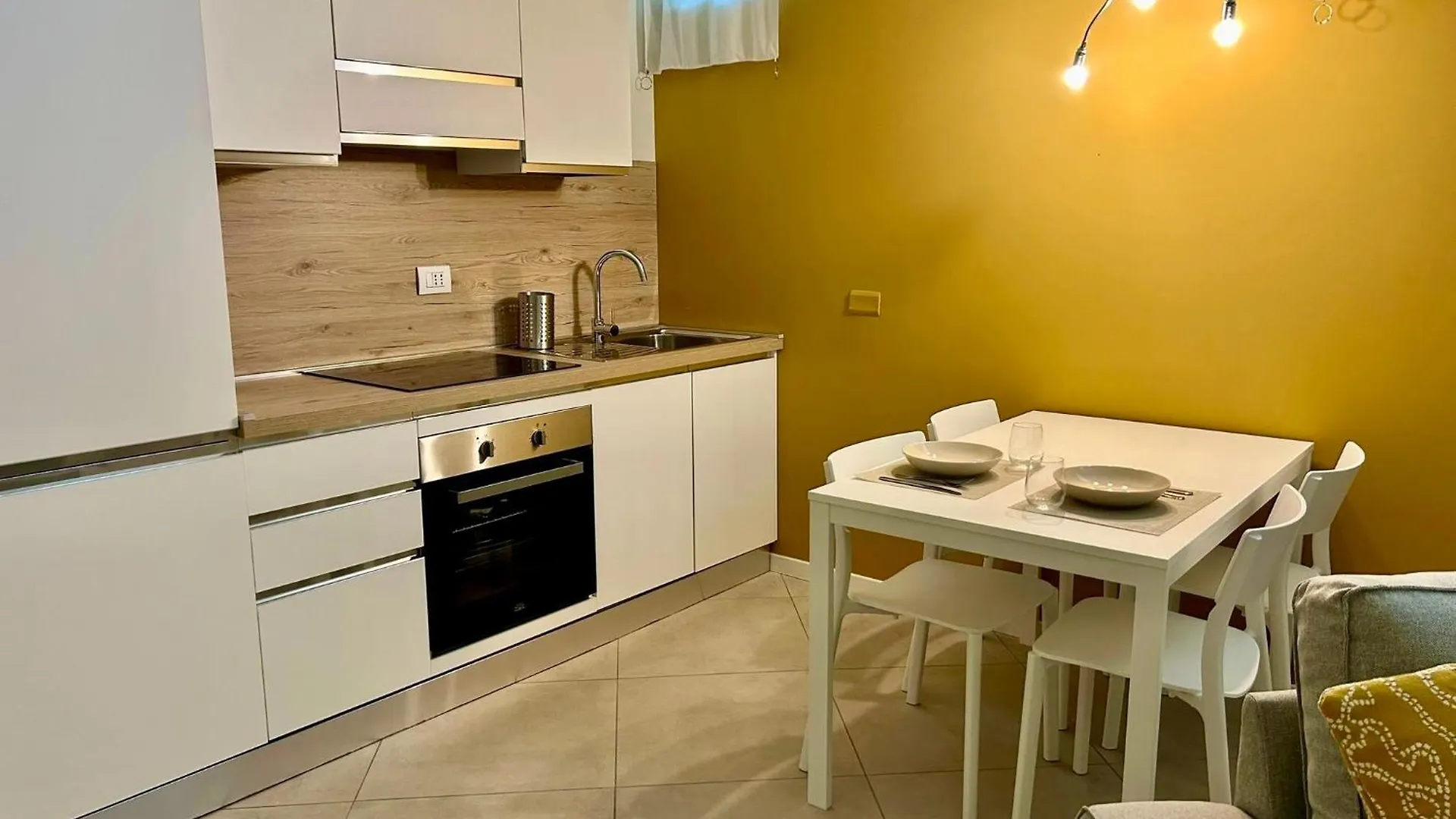 Spacious 2 Room Apartment 밀라노